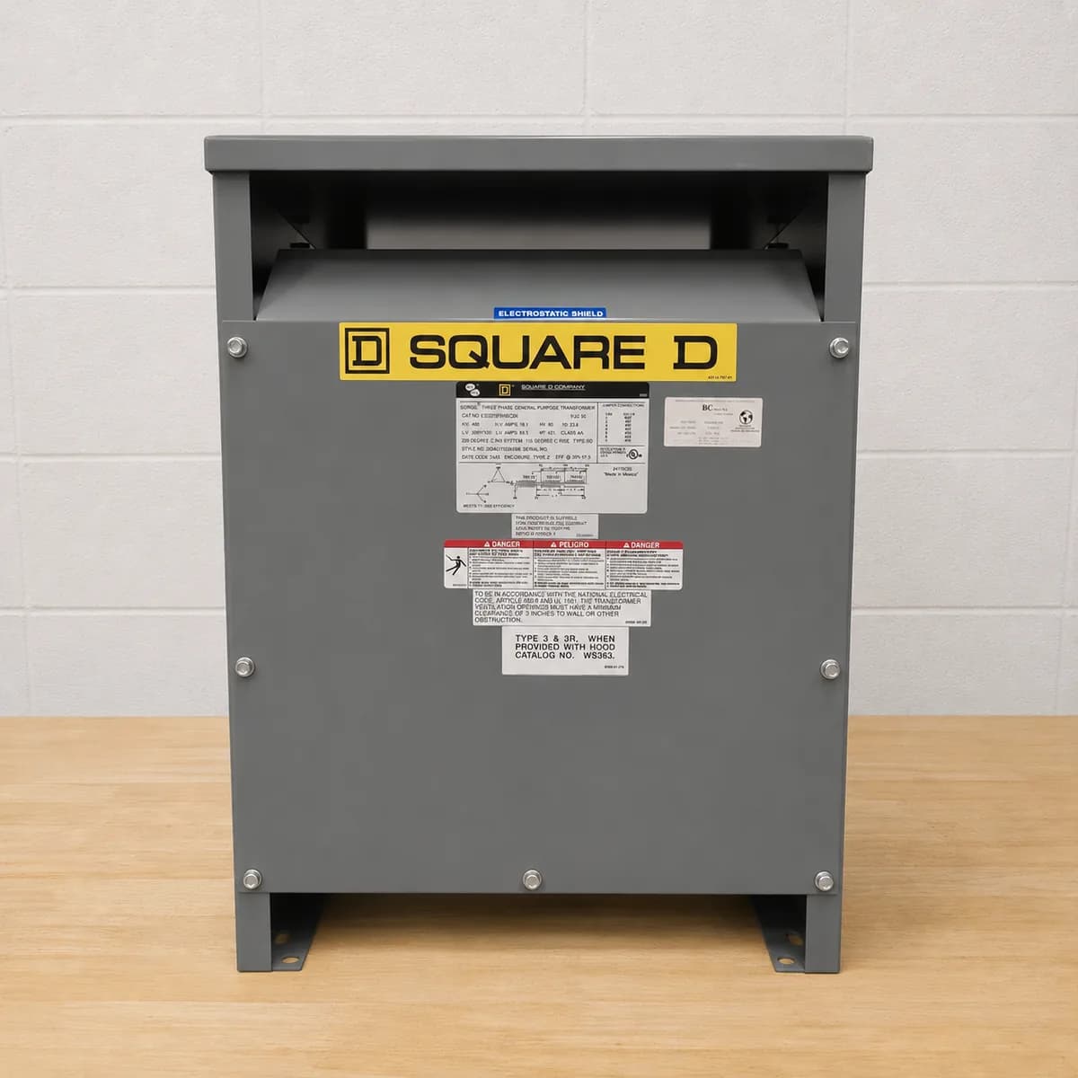 Square D EE30T3H 30 kVA dry-type transformer product photo